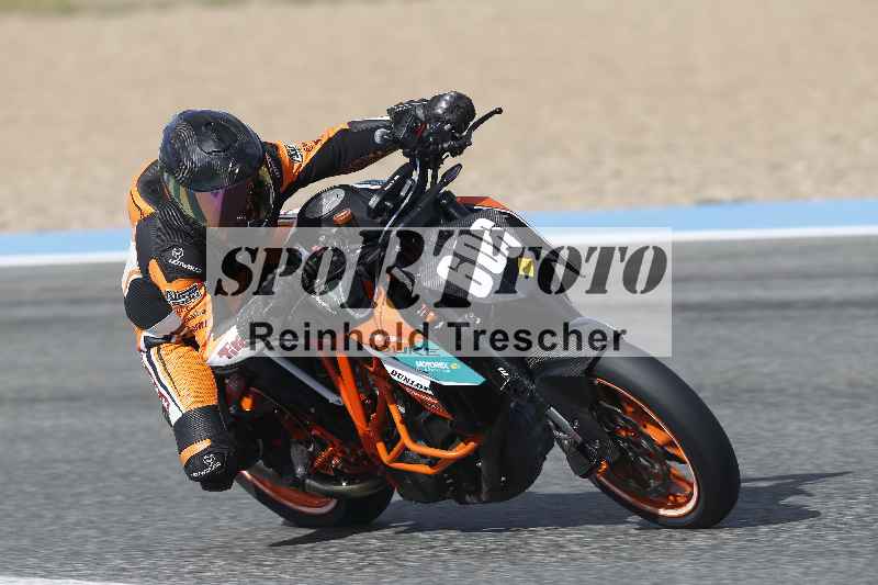 /Archiv-2025/01 24.-27.01.2025 Moto Center Thun Jerez/gruen-green/606